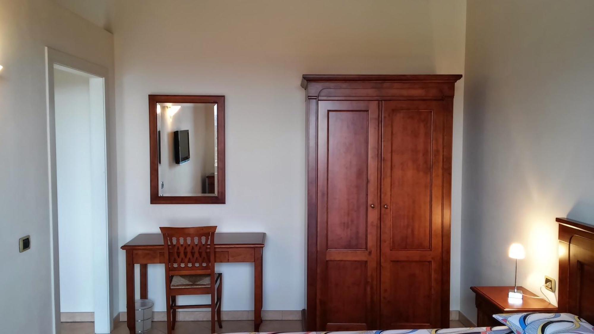Relais Corte Pontigliardo Colà Habitación foto