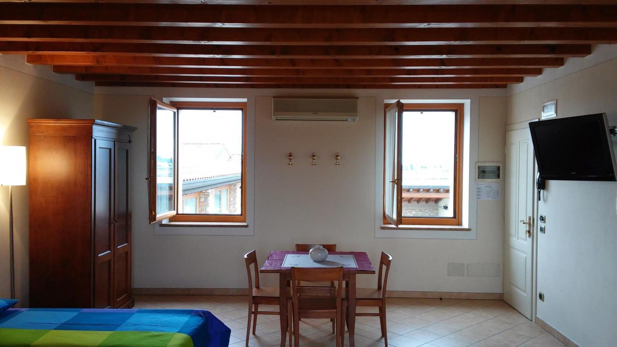Relais Corte Pontigliardo Colà Habitación foto